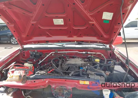 2001 Nissan Frontier Se-V6 z USA, uszkodzony, nr VIN 1N6ED27T11C363104